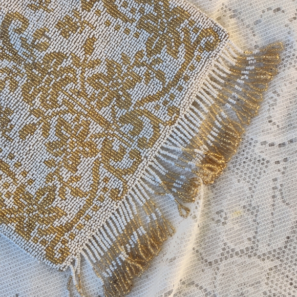 Antique 1920s white and gold art nouveau micro beaded flapper purse - Picture 5 of 13